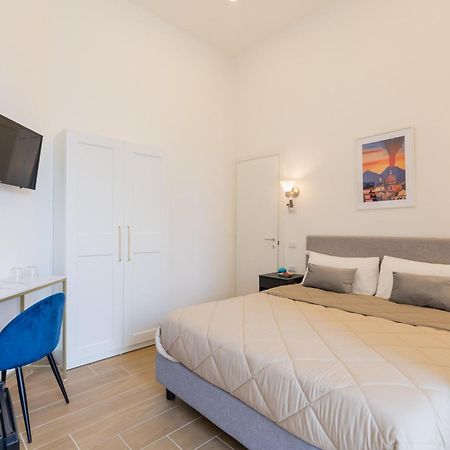Blu Parthenope Suites Napoli Exterior foto