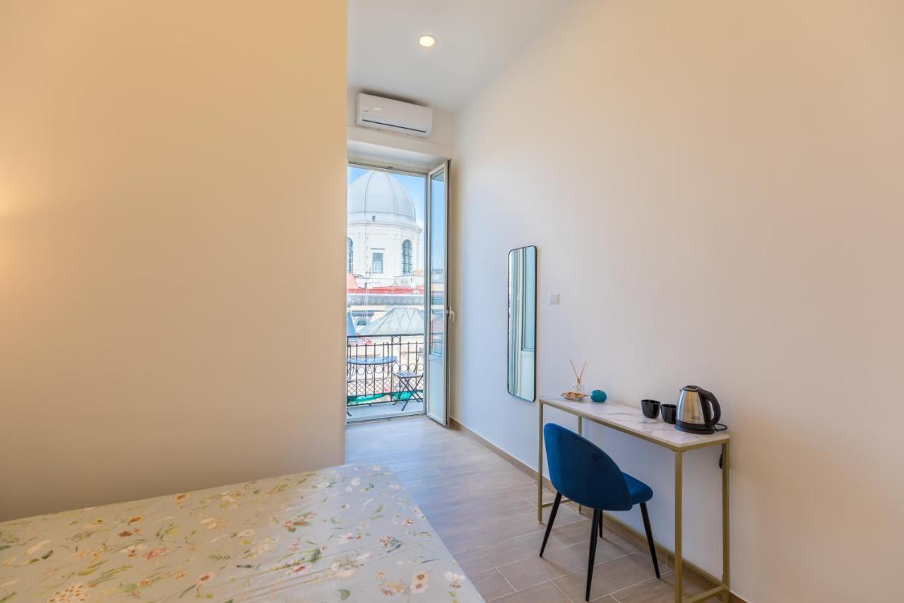 Blu Parthenope Suites Napoli Exterior foto