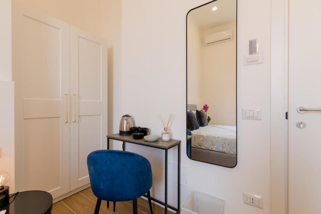 Blu Parthenope Suites Napoli Exterior foto