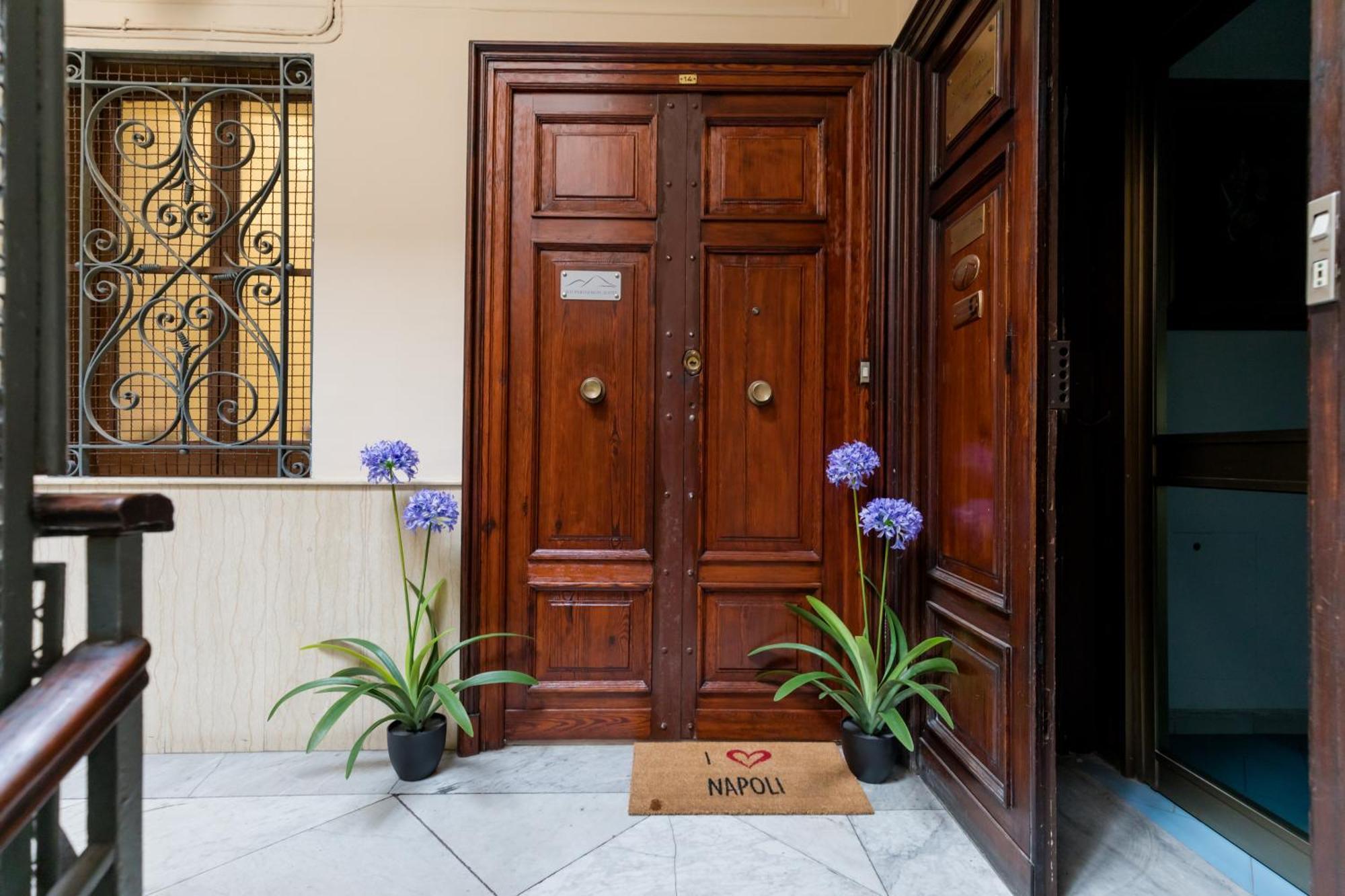 Blu Parthenope Suites Napoli Exterior foto