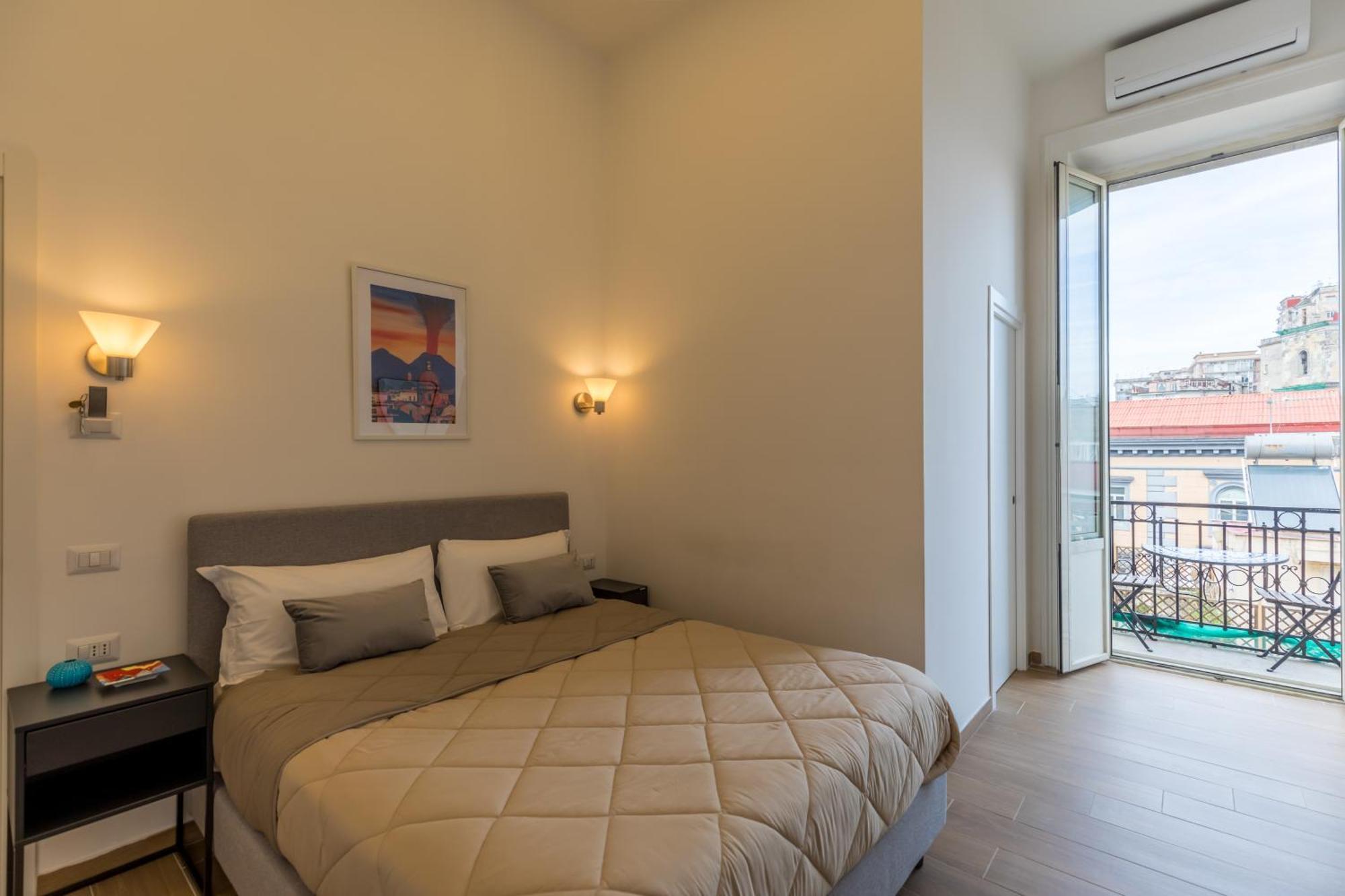 Blu Parthenope Suites Napoli Exterior foto